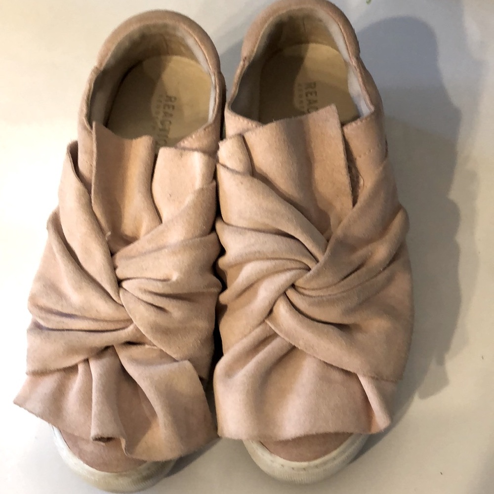 Kenneth Cole Reaction platform sneakers Collection👡